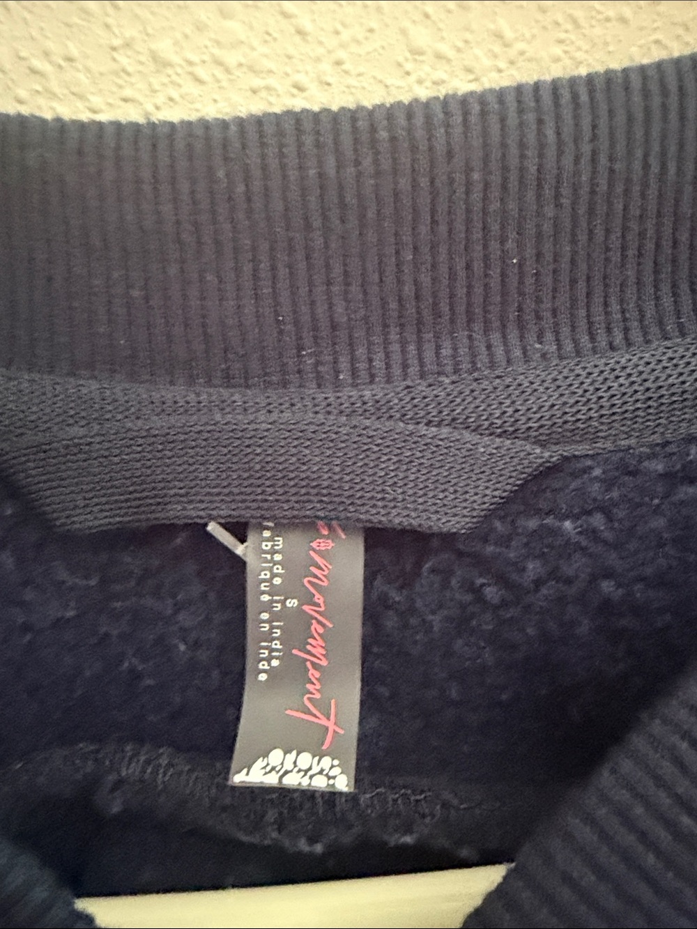 FP movement Navy cropped 
Pullover with Ribbed Collar - Picture 2 of 5